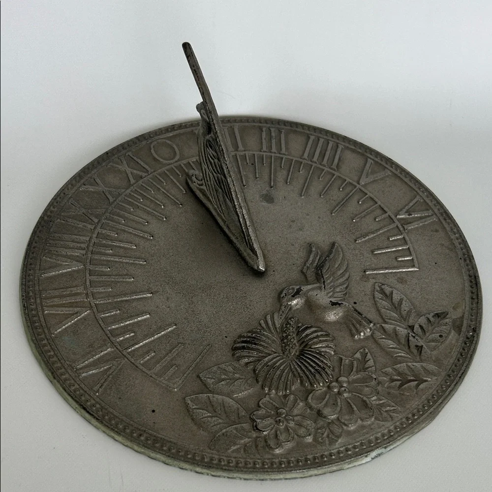 Vintage Brassbell Ind Co Ltd Hummingbird Hibiscus Garden Sundial - Picture 1 of 8